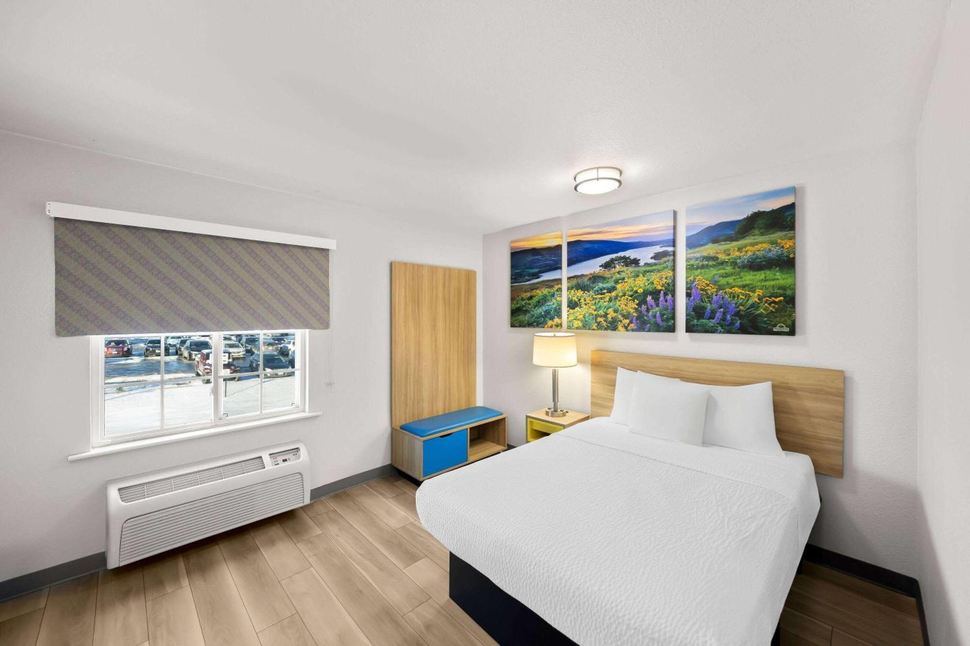 Days Inn & Suites By Wyndham Rochester South Ngoại thất bức ảnh