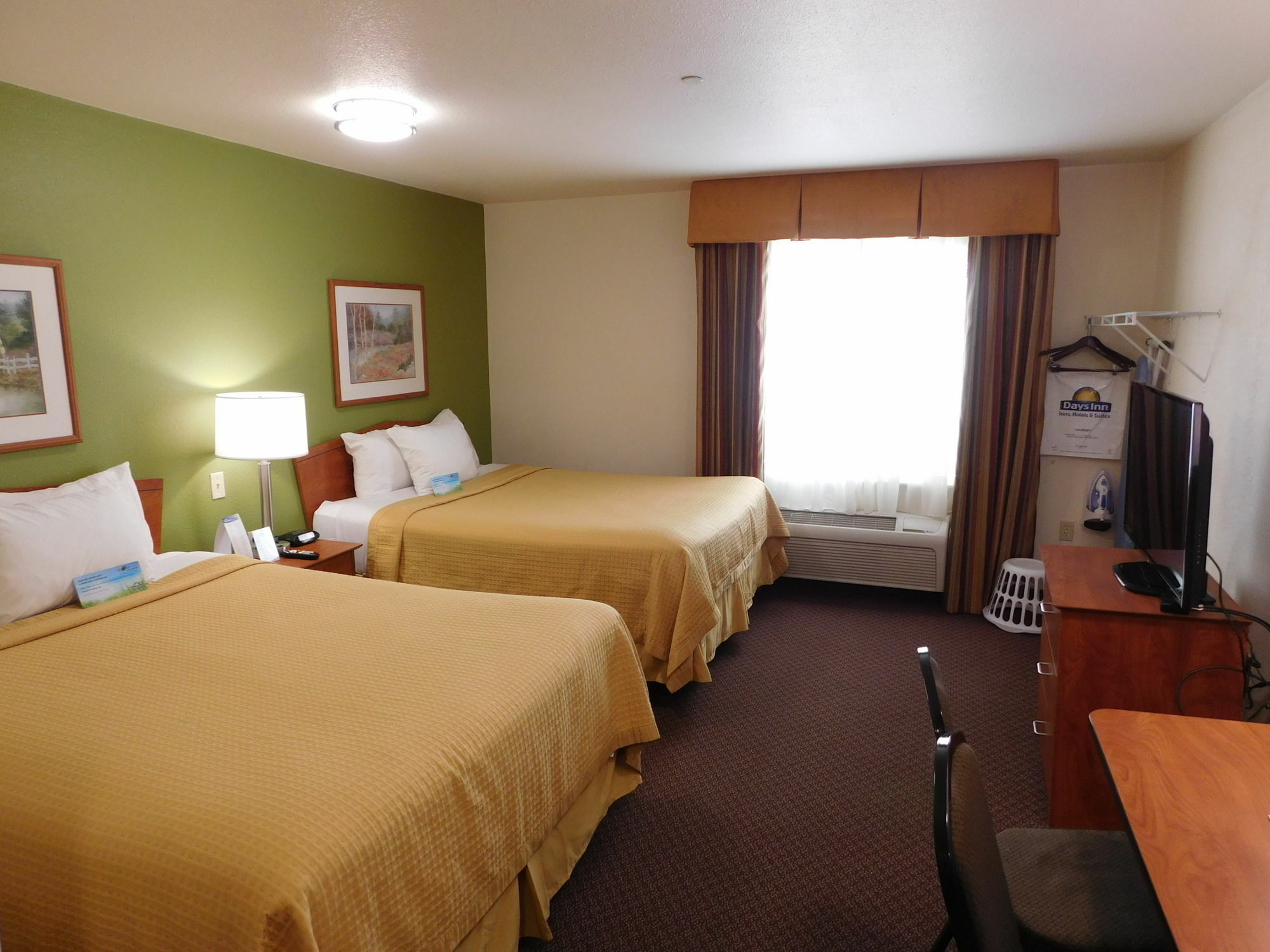 Days Inn & Suites By Wyndham Rochester South Ngoại thất bức ảnh